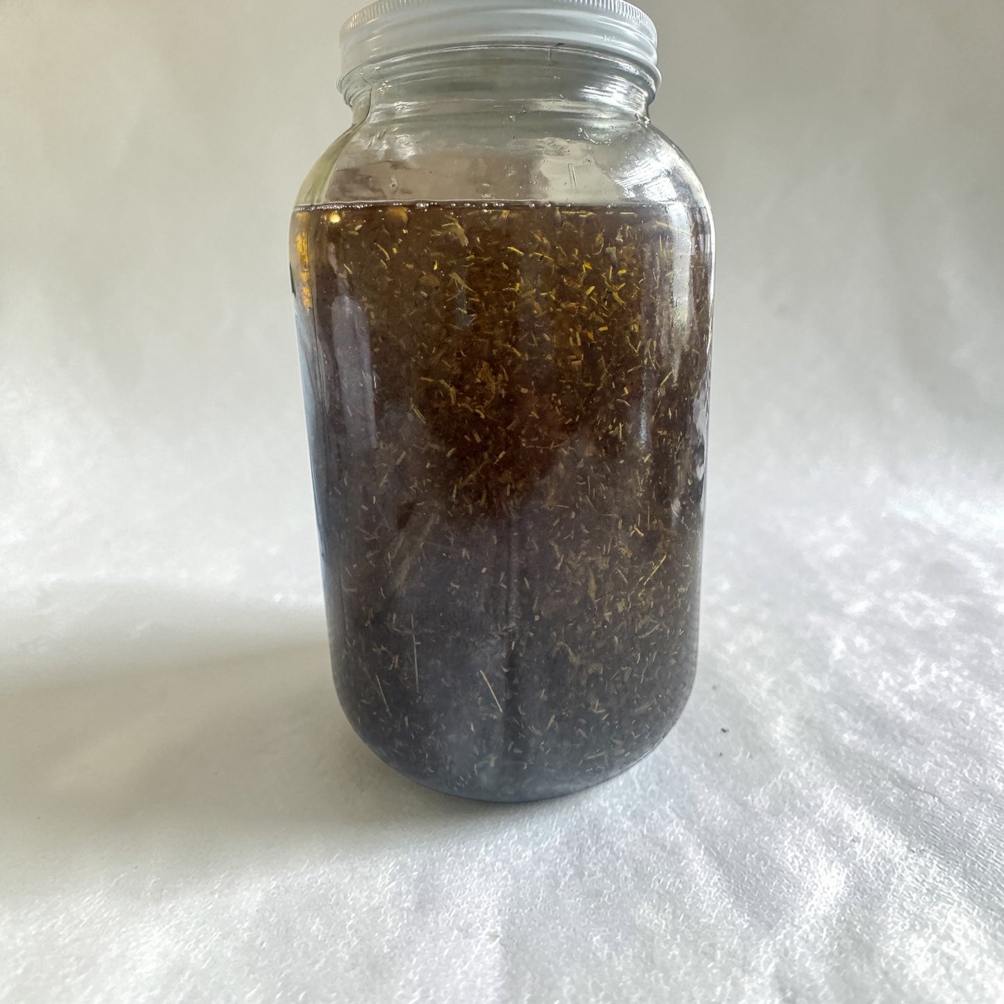 Herbal Infused Hair Growth Serum – 8 oz | Strengthen & Nourish